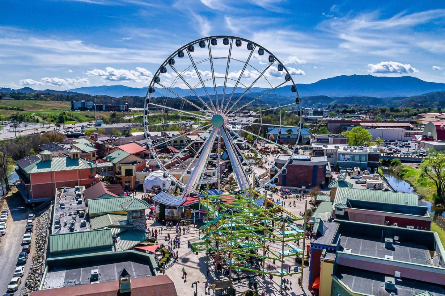 Вилла Views I Mins To Dollywood I Hot Tub I Pool Table Севьервилл Экстерьер фото