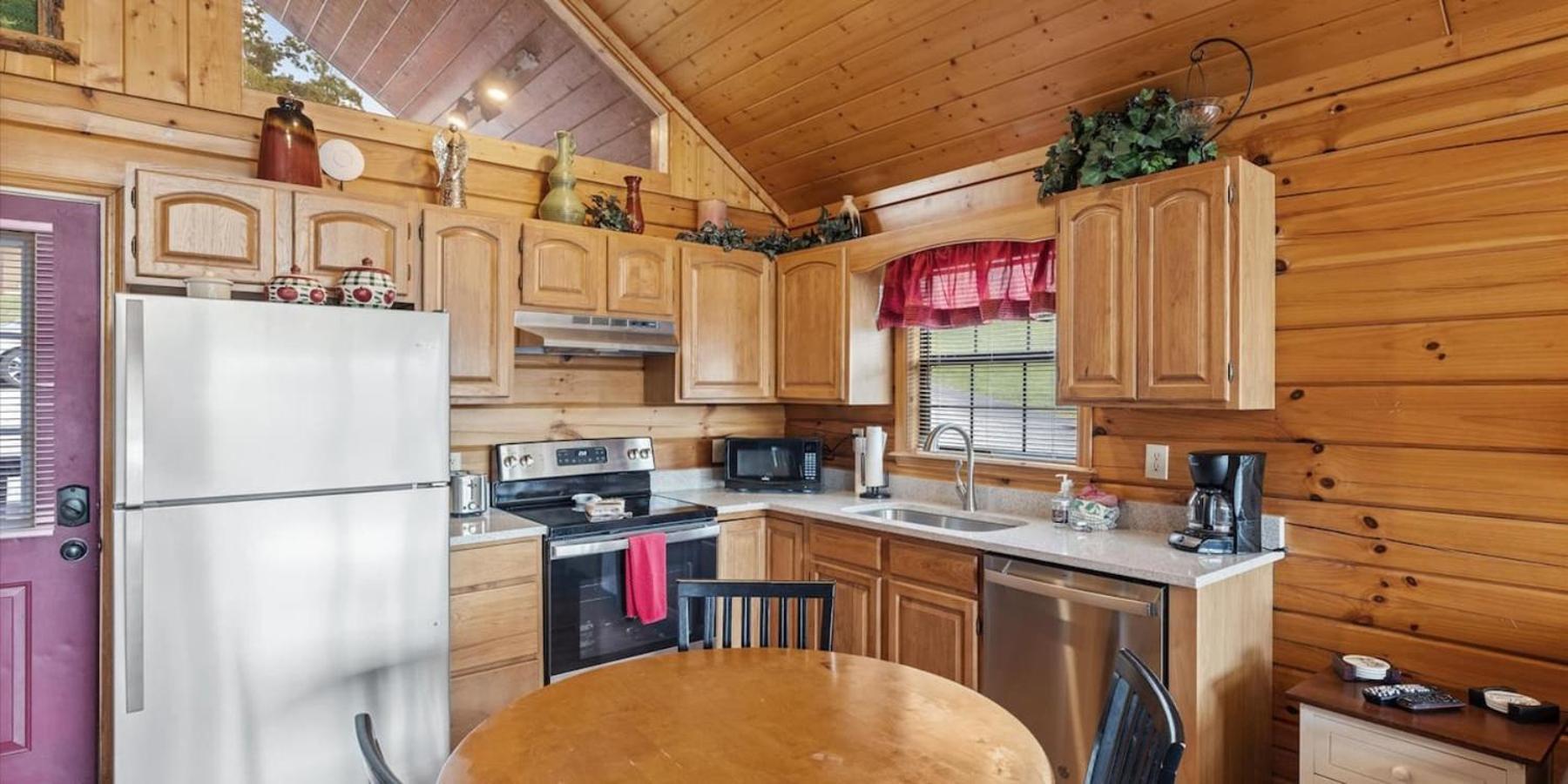 Вилла Views I Mins To Dollywood I Hot Tub I Pool Table Севьервилл Экстерьер фото